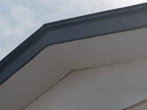 所沢市 破風板塗装リフォームアフター写真